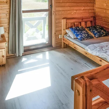 Ferienhaus 2 Bedroom Cozy In *