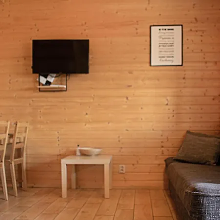 Ferienhaus 2 Bedroom Cozy In *