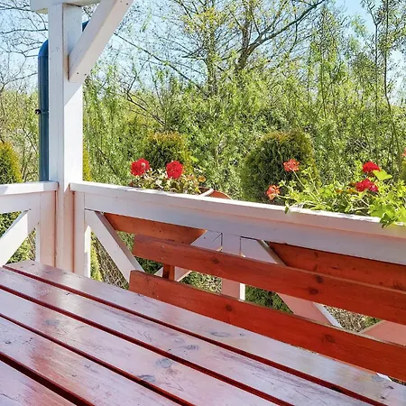 2 Bedroom Cozy In Ferienhaus